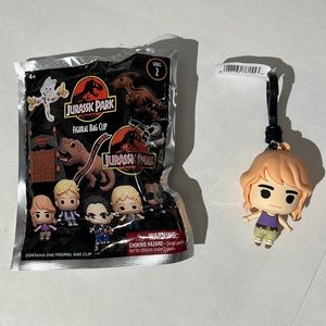Jurassic Park figural bag clip collectible keychain Ellie Sattler NEW